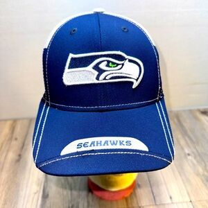 SEATTLE SEAHAWKS NFL Team Apparel Football Fitmax 70 Youth Stretch Fit Cap Hat